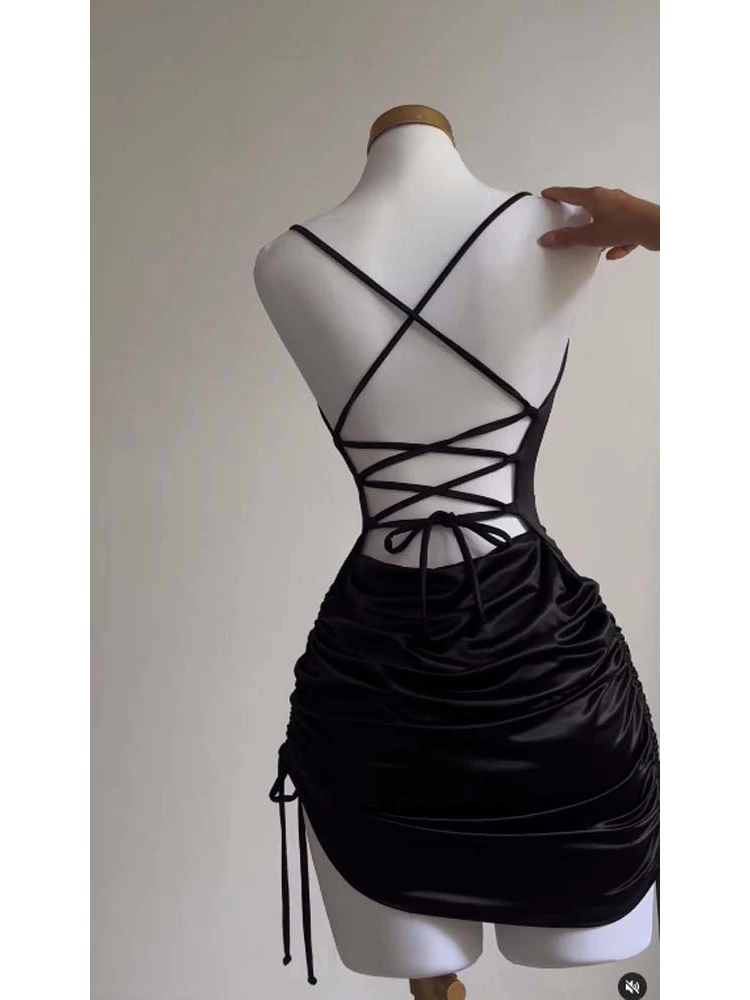 Lace-Up Backless Bodycon Dress - Image 11