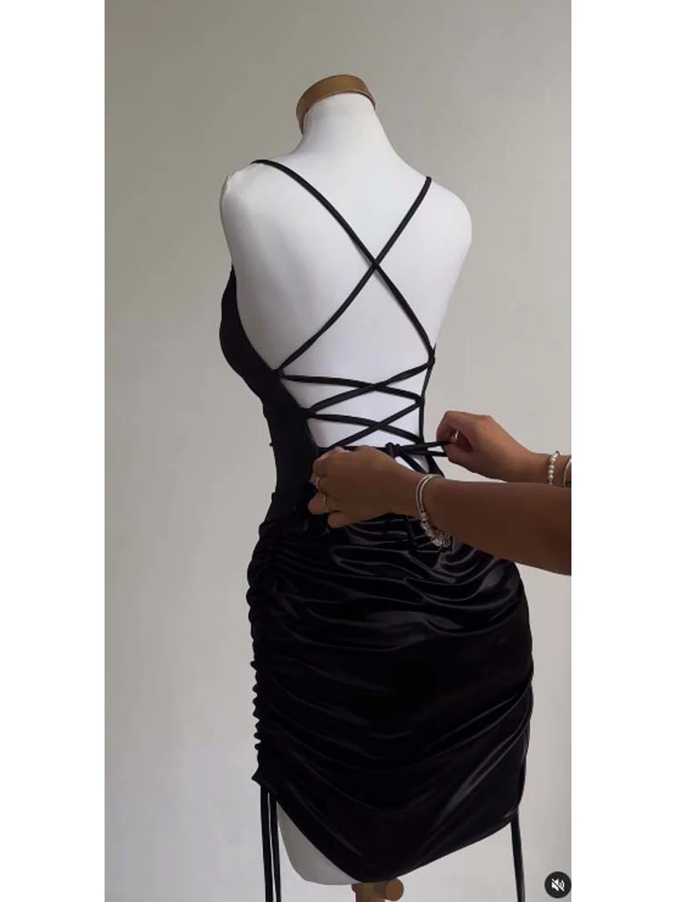 Lace-Up Backless Bodycon Dress - Image 10